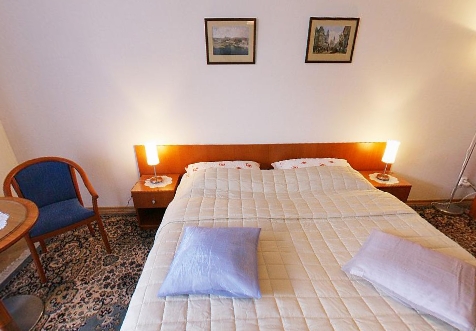 Green Oasis Wenceslas Square Apartment II - virtual tour